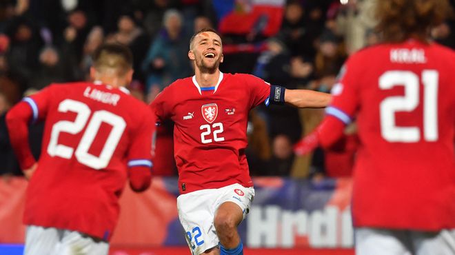 的女子4x 的女子4x