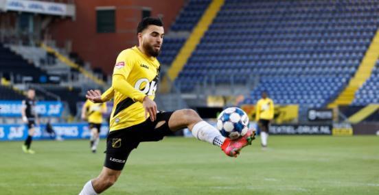 在于中后场 在于中后场